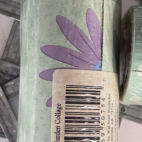 Jubilee “Garden Collage” Wallpaper Border-New in Package-2 Rolls - Picture 3 of 4